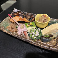 おしょくじ處 今 - 焼き魚御膳(マス)