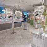 ラデュレ サロン・ド・テ 銀座三越店 - 