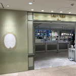 ラデュレ サロン・ド・テ 銀座三越店 - 