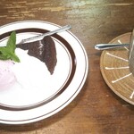 窯右衛門 - ガトーショコラ     雪室珈琲。