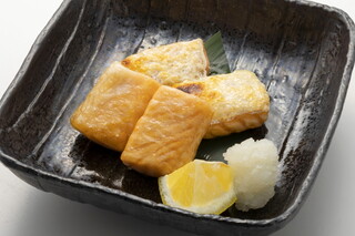 Edo wan chokusou kaiten toukyou sushi kaidou by ITAMAE SUSHI - サーモンハラス焼