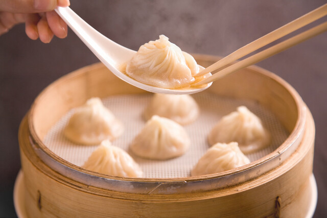 小籠包ページ 京鼎樓 新宿住友ビル店 （ジンディンロウ）のご予約 - 都庁前/小籠包