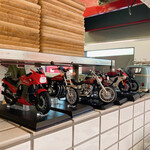 ハンバーガー モミジ - バイクもお好きみたい