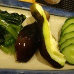 旬味ひげ - 2013.5浅漬け。
      小松菜、水なす、きゅうり。