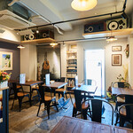 カフェ アチャ - 内観写真:内観全景