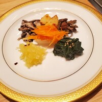 TANAKA YAKINIKU RESTAURANTE - 