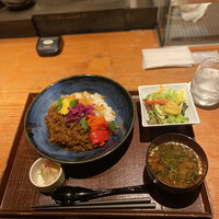 春秋ツギハギ 日比谷 - 