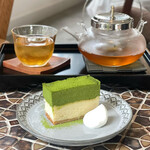 KOTOMI - 加賀棒茶、宇治抹茶のフロマージュ・キュイ