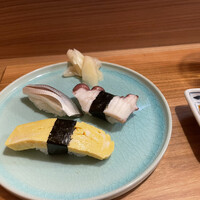 鮨処いちい - 玉200円 小肌 たこ200円