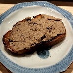 焼鳥三田 - レバーパテ