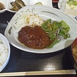 季節料理 おきな - 煮込みハンバーグ
