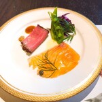 洋食 つばき - 濃厚なスモークサーモンが特に美味しかったな～