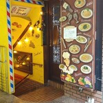 GINZA SCHEVENINGEN - 店舗入口