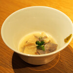 ビーフキッチン - もつ煮込み