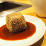 ビーフキッチン - 牛頬肉のシチューカツ