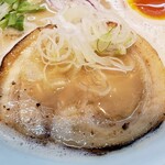 鶏白湯そば 美な味 - 