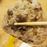 吉野鶏めし保存会 - 鶏めしおにぎり！