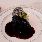 ウィルビウス - お肉料理 牛肉を柔らかーく煮込んでホロホロ！