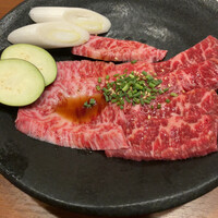 南新宿 和牛焼肉 慶 - カルビandハラミ