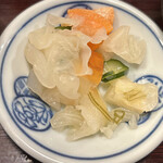 炭火焼専門食処 白銀屋 - お新香