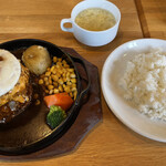 hamba-gusute-kisemmonnomise - トリプルタワーハンバーグステーキ ¥1680