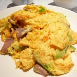 美林華飯店 - ランチ：チャーシューと玉子の炒め2009.11