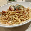 イタリア料理　トラットリア　レガーロ - 「ベーコンと茄子のトマトソース」大盛りのアップ…