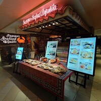 シンガポール・シーフード・リパブリック 大丸梅田 - 店構え