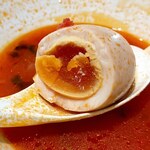 ヌードルキッチン テラコスタ - 味付玉子断面図