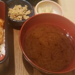 Kotobuki Shokudou - 味噌汁