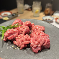 純和牛焼肉 無限亭。 - 