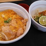 なか卯 - 親子丼(並・450円)・セット小すだちおろしうどん(330円)