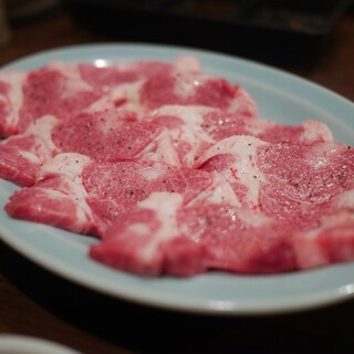 ～肉で勝負～名だたる焼肉店で腕を磨き、満を持してOPEN