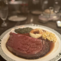 ロウリーズ・ザ・プライムリブ 恵比寿ガーデンプレイス店 - 
