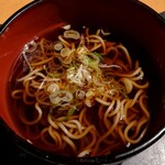 Kushiro Fukutei - 海鮮にぎわい天丼セットの温かいお蕎麦