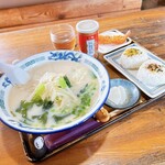 Rokki - ラーメン・おにぎりのランチ 950円