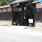 デュボネ - ■外観