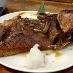 魚三酒場 - 鮪カマ焼き　650円