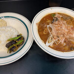 カレー魂 デストロイヤー - 