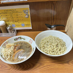 ラーメン二郎 - 