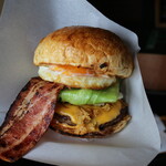 BOX BURGER - 料理写真: