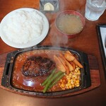 ハングリー - 前回食べたハンバーグランチ