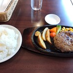 ハンバーグ・ステーキ宮崎亭 - 