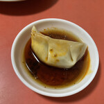 來來 - 辣油は入れすぎ注意（しっかり辛い）