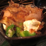 輪だち - クリームチーズとおくらのおかかまぶし。