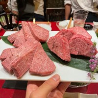 牛牛 西麻布 総本店 - 