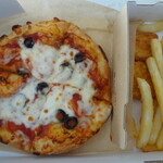 ピザハット - 料理写真:やみつきアンチョビオリーブ