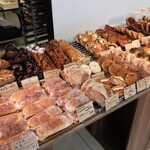 下田流 - 陳列棚の様子④。