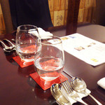 フクモト - テーブル上カトラリー