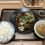 和風回鍋肉専門店 だしや。 - 和風回鍋肉定食ご飯大盛り無料¥980